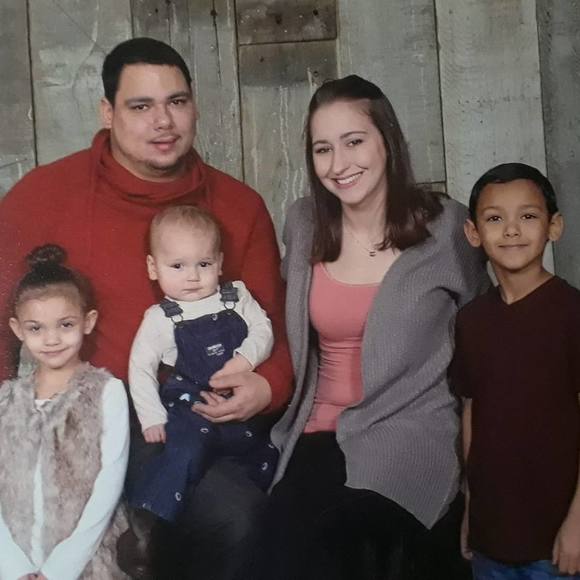 Meet your Posher, Angela - Picture 1 of 1